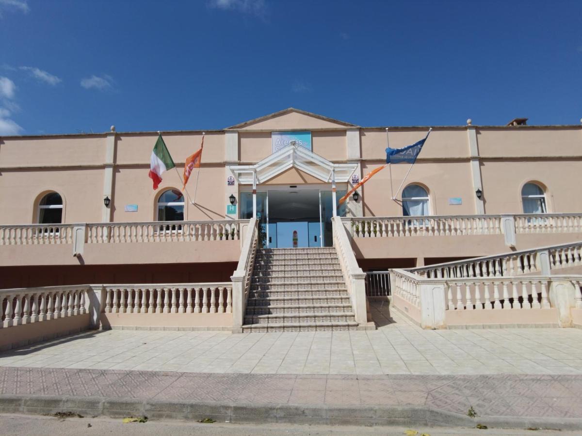 Hotel Arenas de Son Bou Exterior foto
