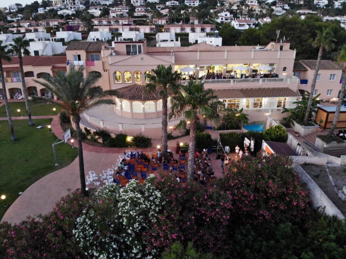 Hotel Arenas de Son Bou Exterior foto